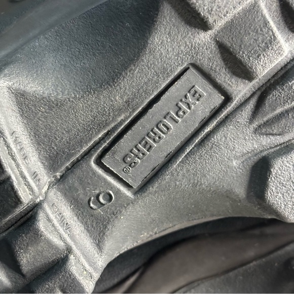 Thinsulate Explorers Insulation Boots Men Size 9 Leather Rubber Winter Snow Rain - Picture 9 of 14